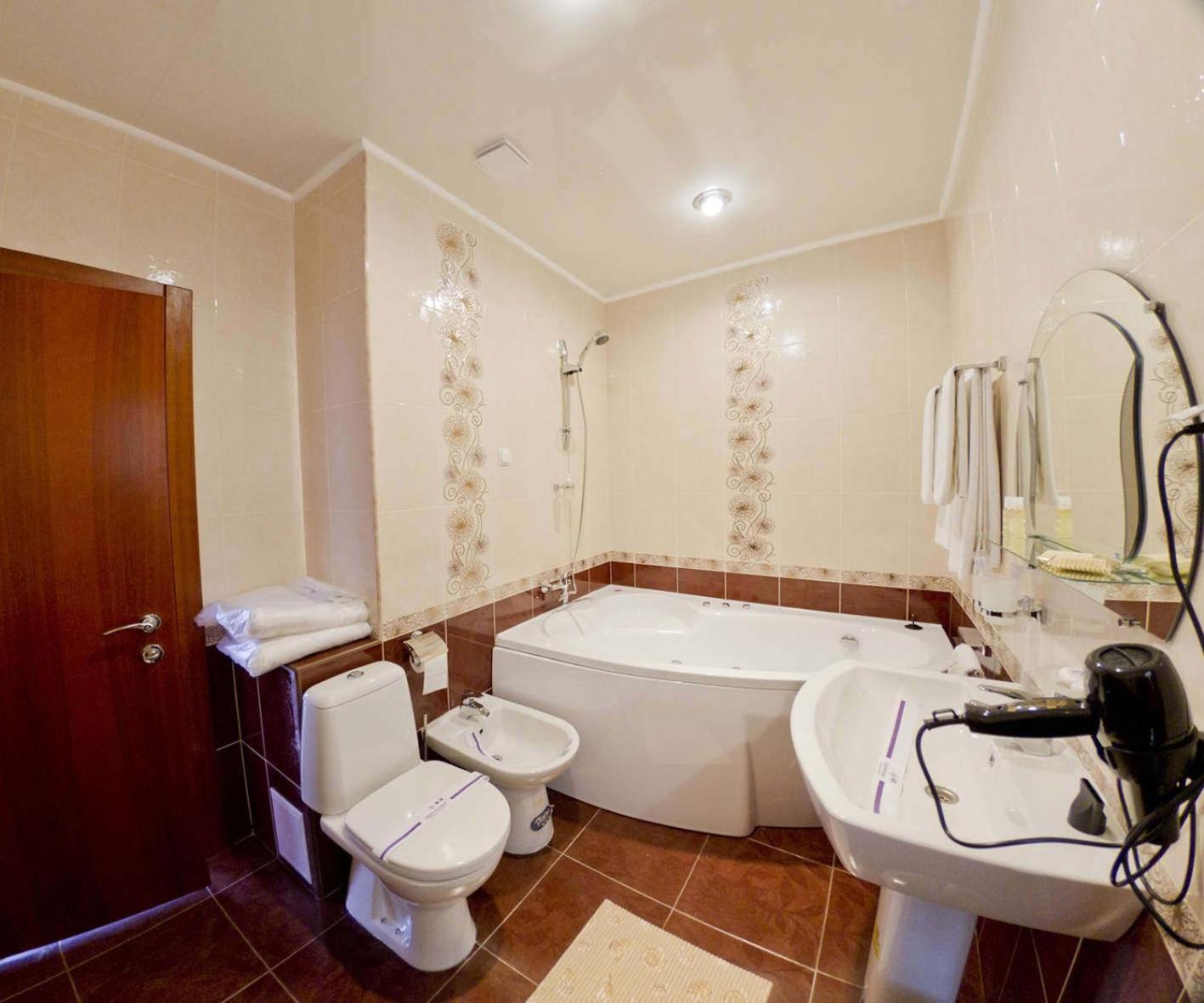 Zaporizhia Kristina Hotel מראה חיצוני תמונה
